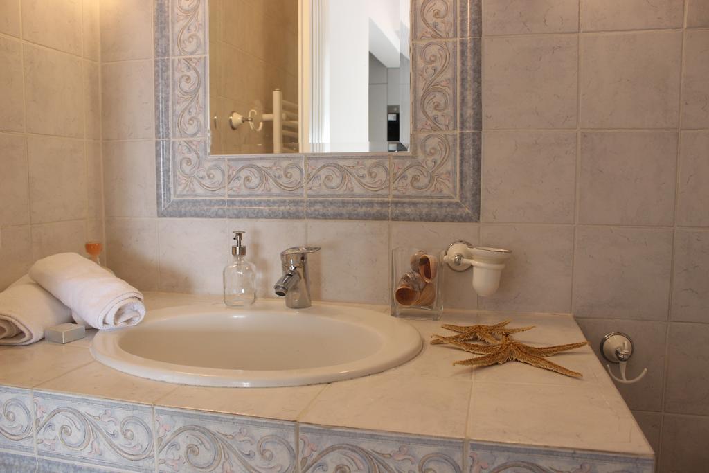 Pinehouse King Suite Nikiti  Zewnętrze zdjęcie